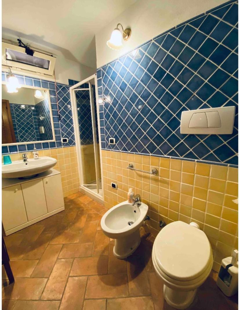 Solemare Apartment Палау Екстериор снимка