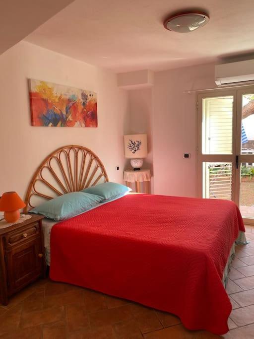 Solemare Apartment Палау Екстериор снимка